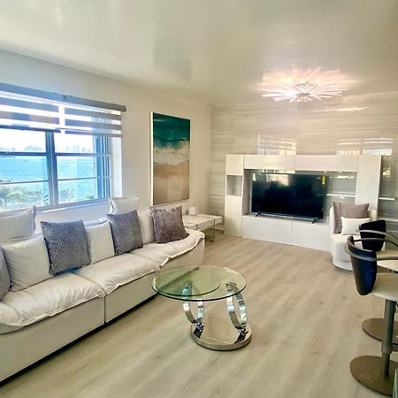 Panoramic Luxurious Waterfront One Bedroom Apartment With Miami Skyline View Free Parking 5Min Drive To מיאמי ביץ' מראה חיצוני תמונה