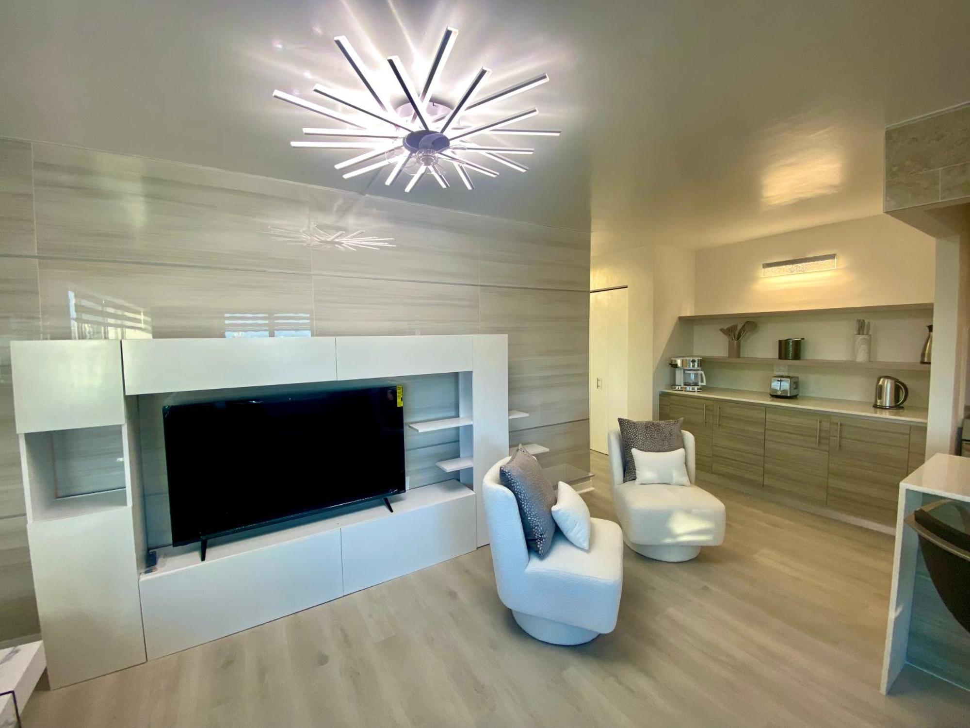 Panoramic Luxurious Waterfront One Bedroom Apartment With Miami Skyline View Free Parking 5Min Drive To מיאמי ביץ' מראה חיצוני תמונה