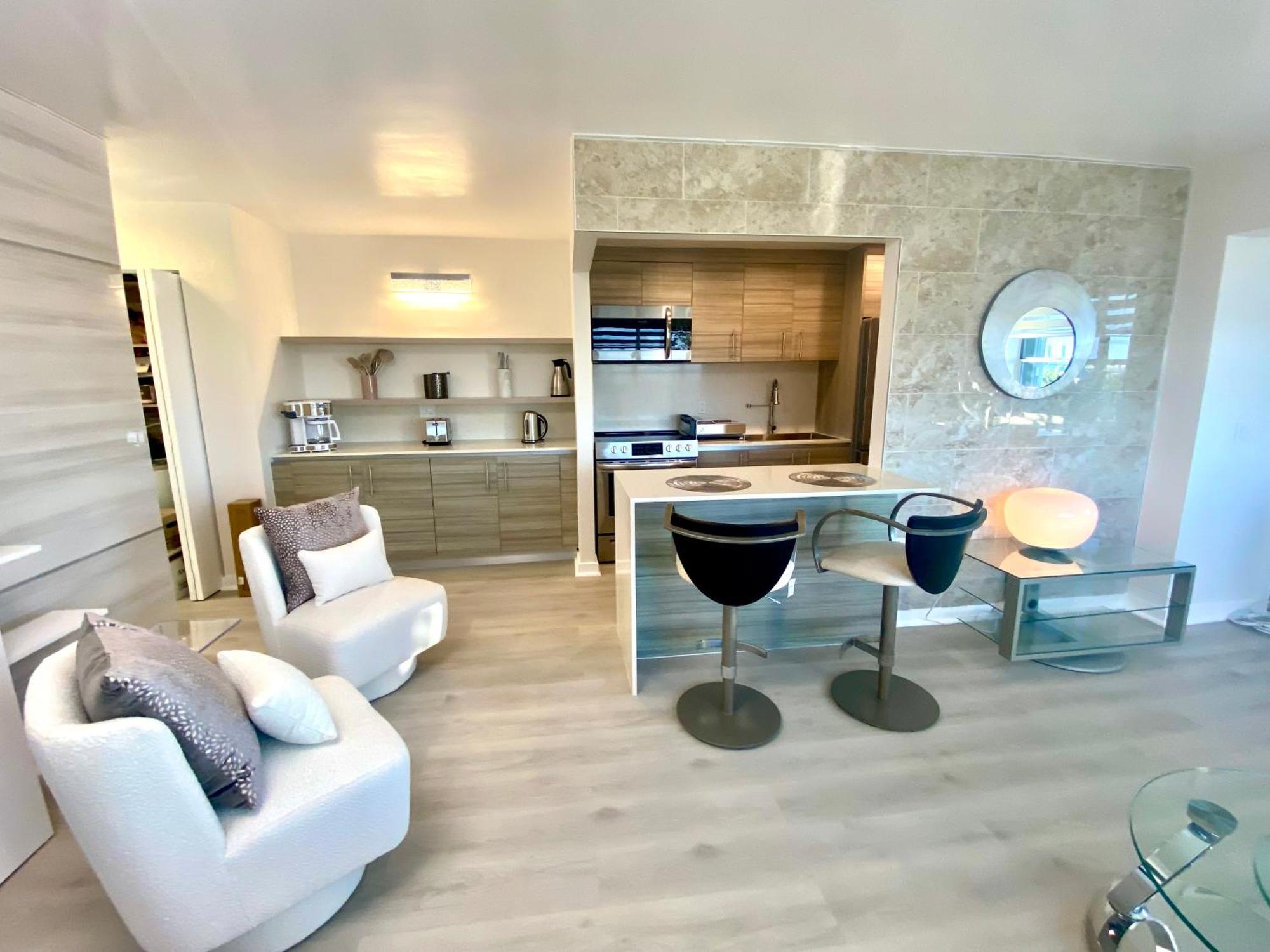 Panoramic Luxurious Waterfront One Bedroom Apartment With Miami Skyline View Free Parking 5Min Drive To מיאמי ביץ' מראה חיצוני תמונה