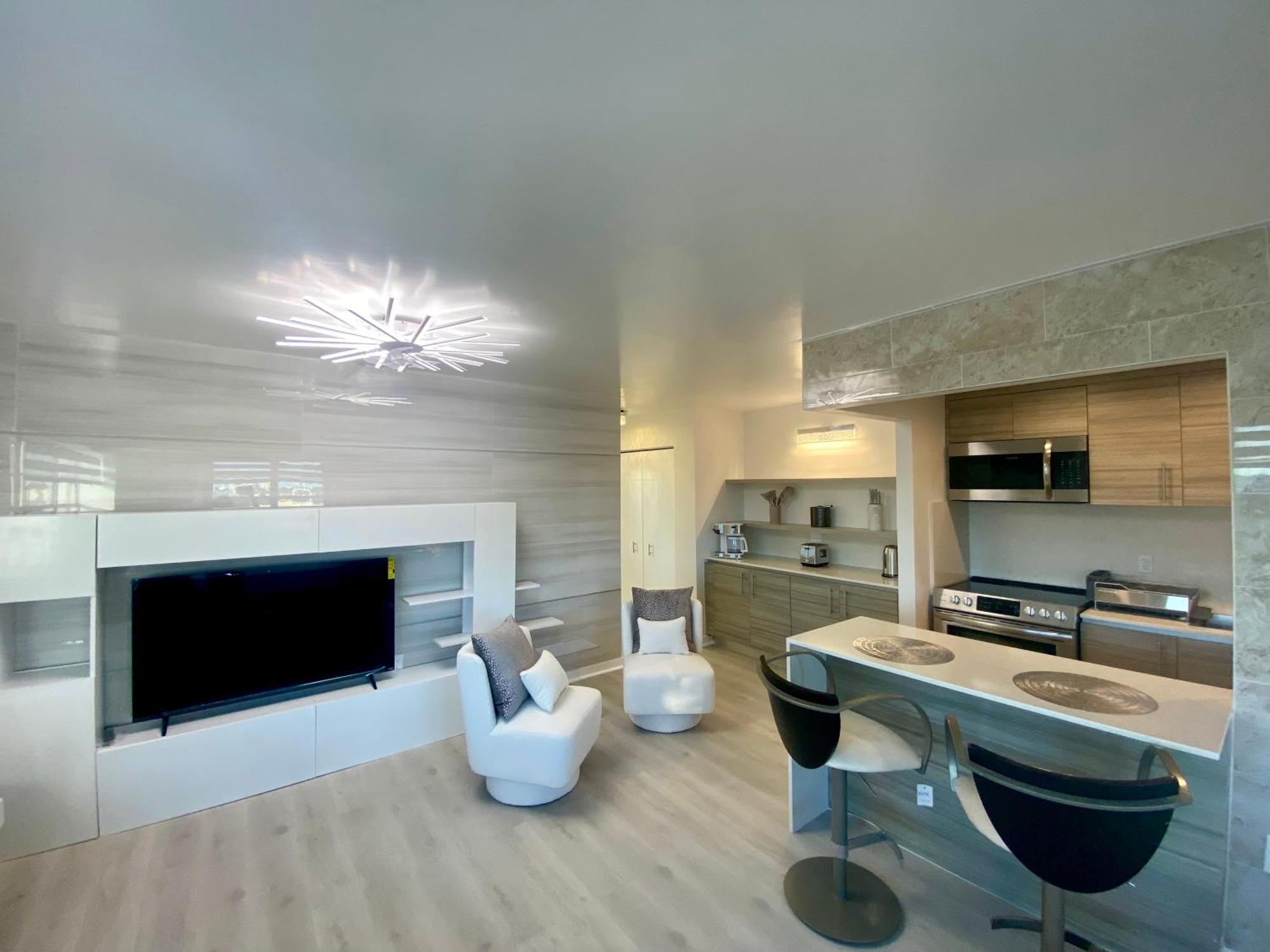 Panoramic Luxurious Waterfront One Bedroom Apartment With Miami Skyline View Free Parking 5Min Drive To מיאמי ביץ' מראה חיצוני תמונה